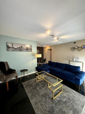 DT Dallas l Baylor MED Walking Distance l 1Bed